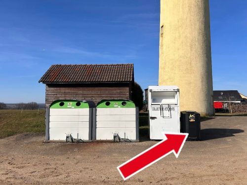 Mise en place d'un abri-bac collectif